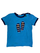 Lade das Bild in den Galerie-Viewer, Freds World T-Shirt Second Hand Kinder blau
